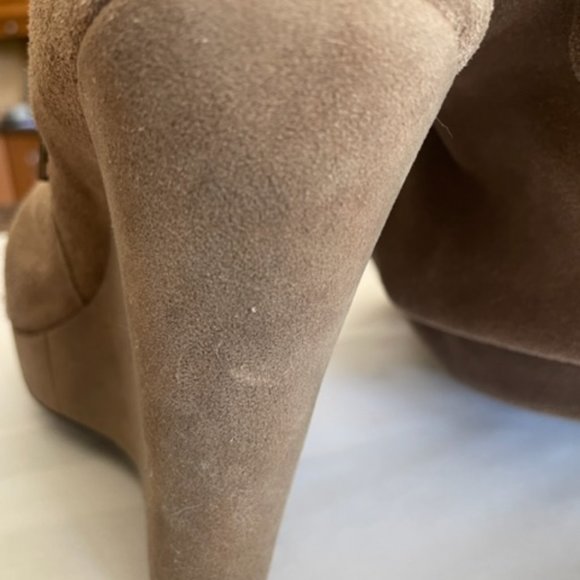 Steve Madden Knee high suede wedge boots - Picture 4 of 7